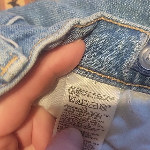 Old navy jeans - Picture 7 of 10